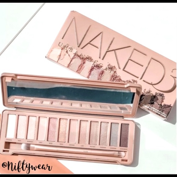 Urban Decay Other - Urban Decay Naked3 Eyeshadow Palette